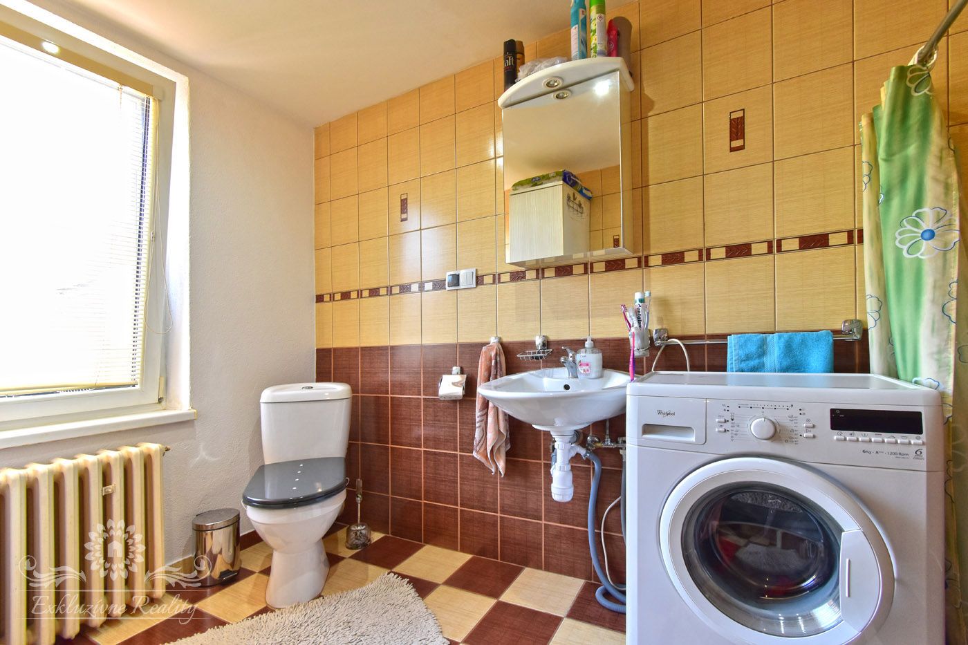 Na predaj 6 izbový rodinný dom s garážou, Poprad / mestská časť Matejovce