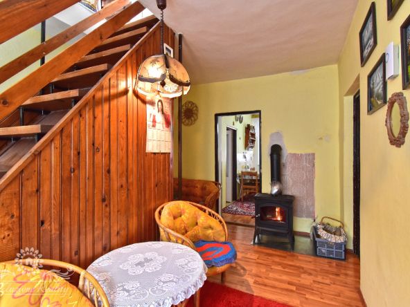 Na predaj 6 izbový rodinný dom s garážou, Poprad / mestská časť Matejovce