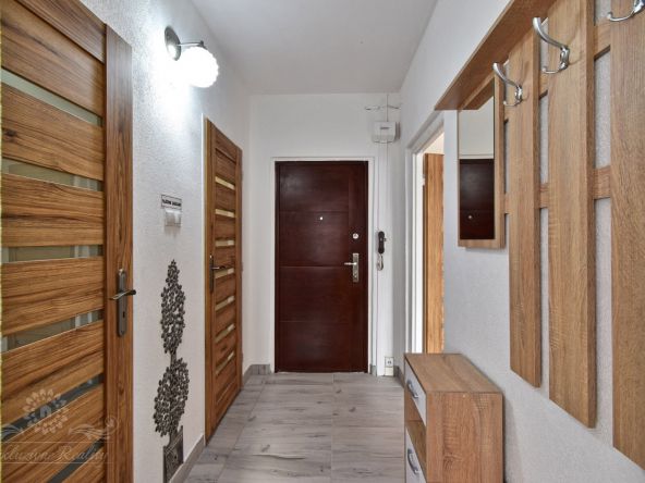 Na prenájom 1 izbový byt s loggiou, Poprad / Juh 3