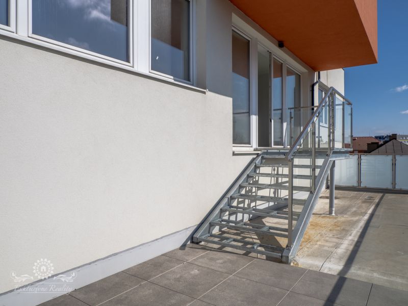 Na predaj 3 izbový byt Poprad Centrum Novostavba