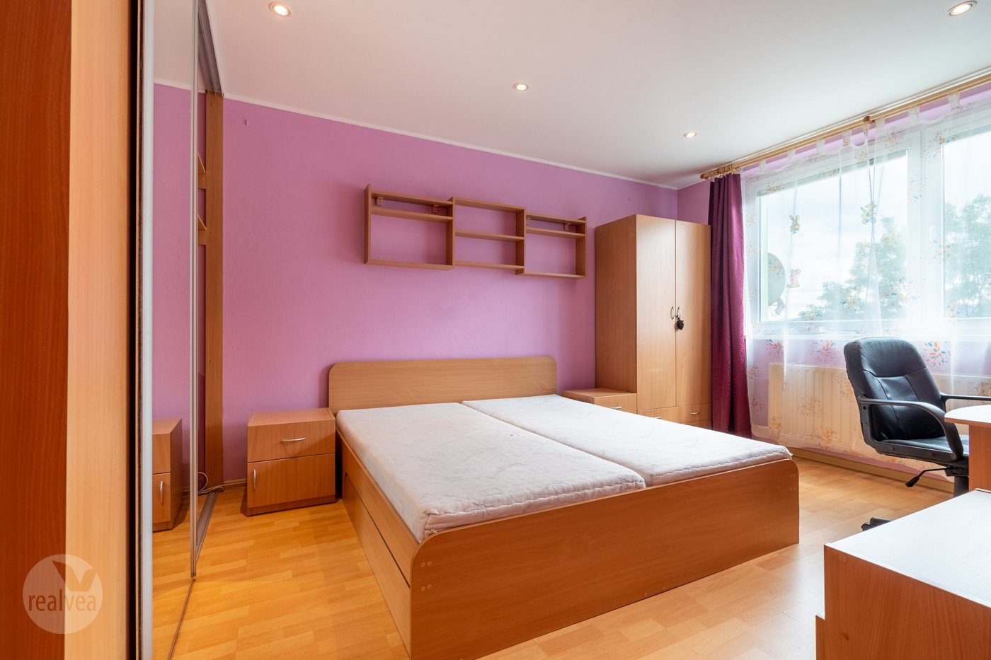 Na predaj 3 izbový byt, Poprad / Starý Juh