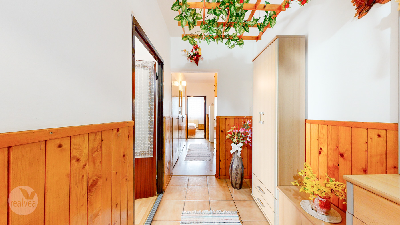 Na predaj priestranný 3 izbový byt sloggiou, Poprad Nový Juh