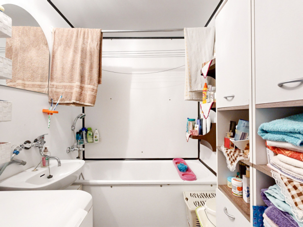 Na predaj priestranný 3 izbový byt s loggiou, Poprad Nový Juh