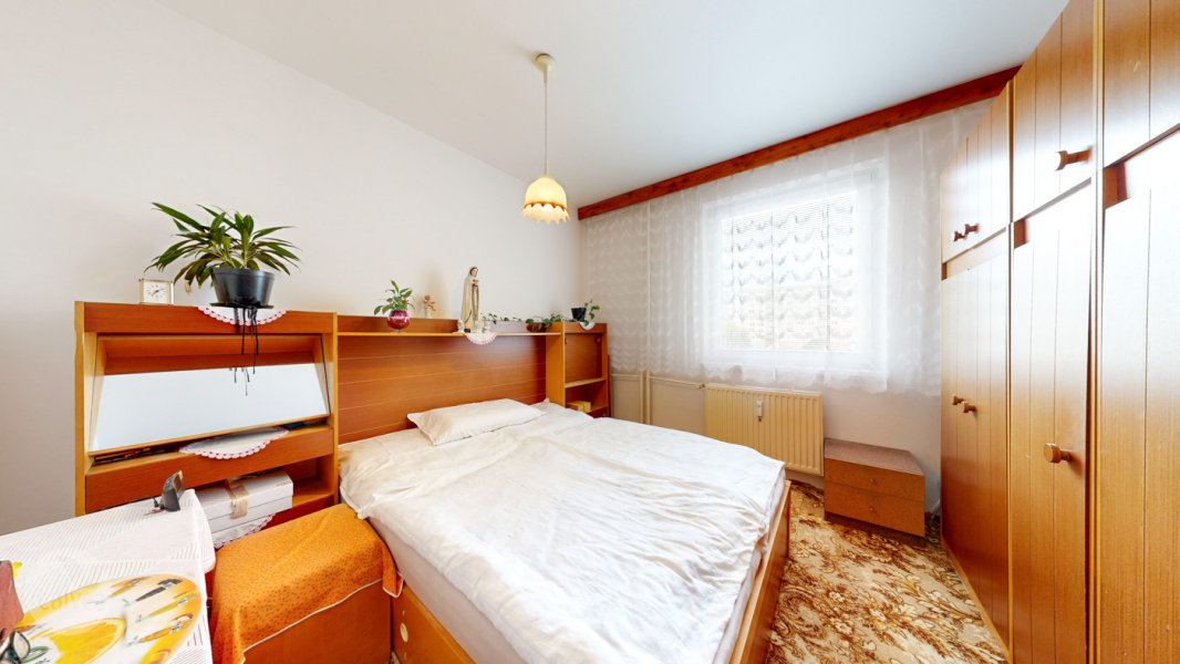 Na predaj priestranný 3 izbový byt s loggiou, Poprad Nový Juh