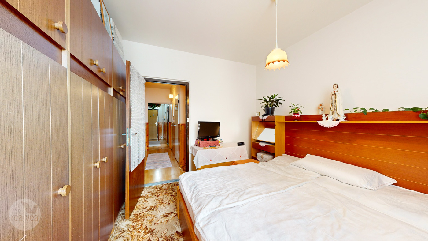 Na predaj priestranný 3 izbový byt s loggiou, Poprad Nový Juh