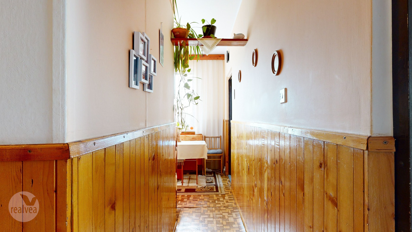 Na predaj priestranný 3 izbový byt s loggiou, Poprad Nový Juh