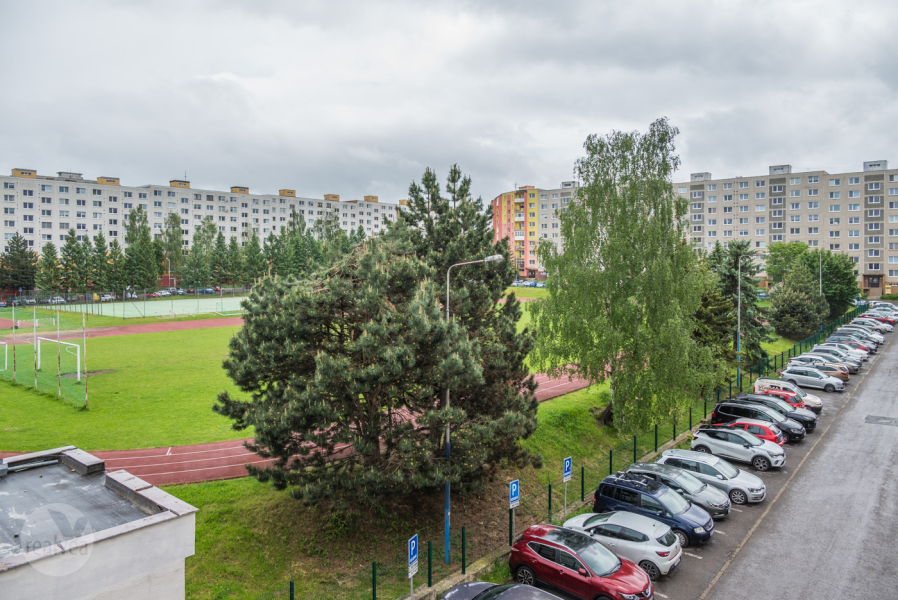 Na predaj priestranný 3 izbový byt s loggiou, Poprad Nový Juh
