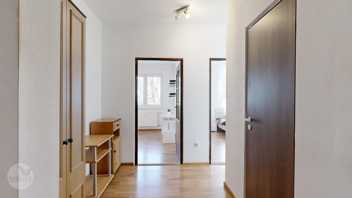 Na predaj 2 izbový byt vhodný ako investícia, blízko centra, Žilina