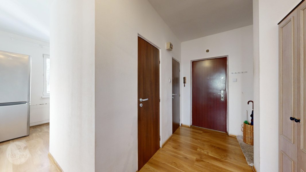 Na predaj 2 izbový byt vhodný ako investícia, blízko centra, Žilina