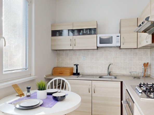 Na predaj 2 izbový byt vhodný ako investícia, blízko centra, Žilina