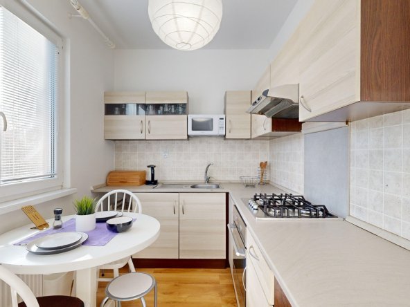 Na predaj 2 izbový byt vhodný ako investícia, blízko centra, Žilina