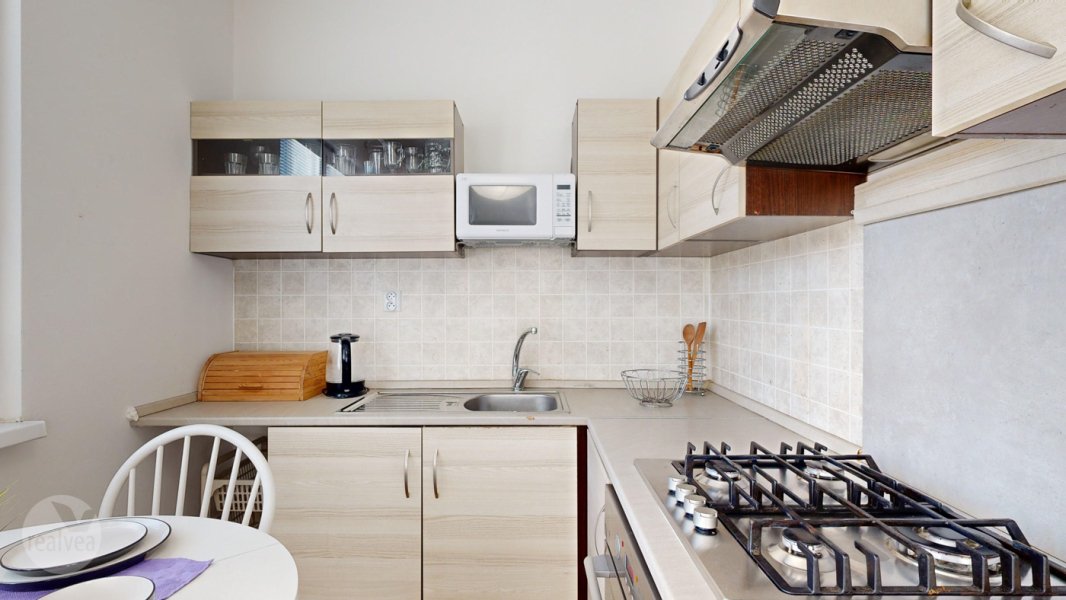 Na predaj 2 izbový byt vhodný ako investícia, blízko centra, Žilina