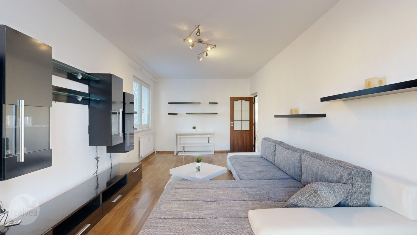 Na predaj 2 izbový byt vhodný ako investícia, blízko centra, Žilina