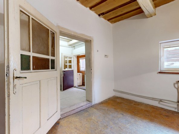 Na predaj vidiecky domček v cene garáže - Liptovská Teplička