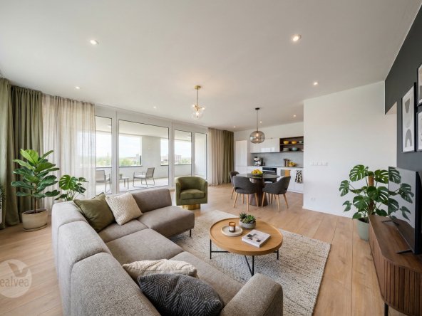 Na predaj 3 izbové byty s veľkorysou loggiou v modernej novostavbe a nadštandardom v cene, Poprad