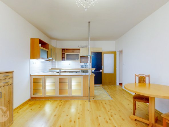 Na prenájom 2 izbový byt, čiastočne zariadený, Poprad / Starý Juh