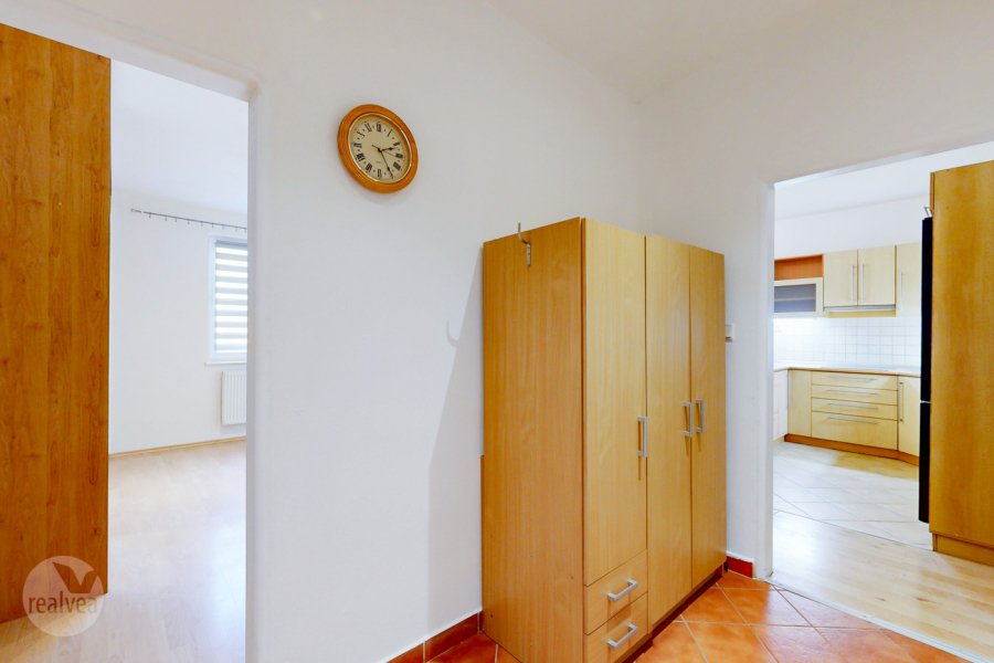 Na prenájom 2 izbový byt, čiastočne zariadený, Poprad / Starý Juh