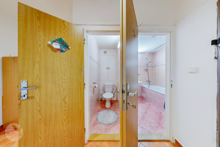 Na prenájom 2 izbový byt, čiastočne zariadený, Poprad / Starý Juh