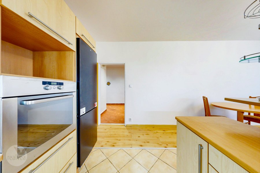 Na prenájom 2 izbový byt, čiastočne zariadený, Poprad / Starý Juh