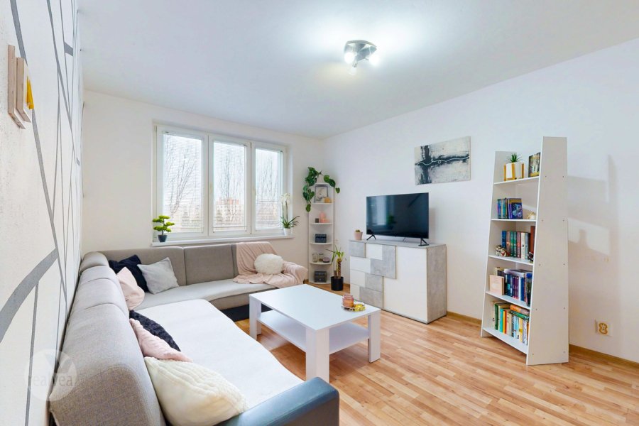 Na predaj 2 izbový byt na bývanie alebo ako investícia - Poprad / Starý Juh