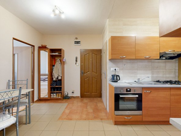 Na predaj 2 izbový byt na bývanie alebo ako investícia - Poprad / Starý Juh