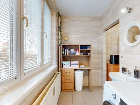 Na predaj 2 izbový byt na bývanie alebo ako investícia - Poprad / Starý Juh