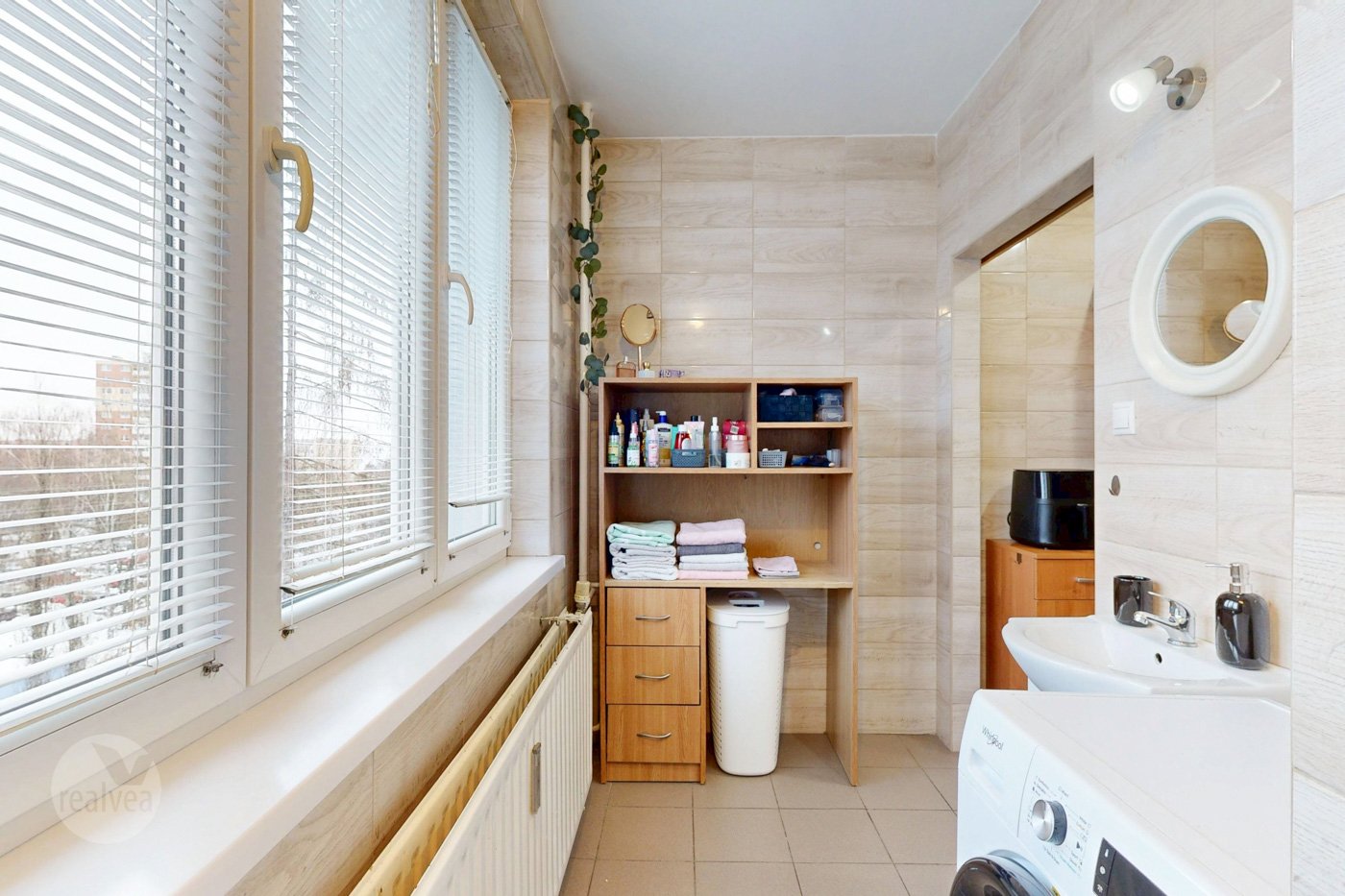 Na predaj 2 izbový byt na bývanie alebo ako investícia - Poprad / Starý Juh