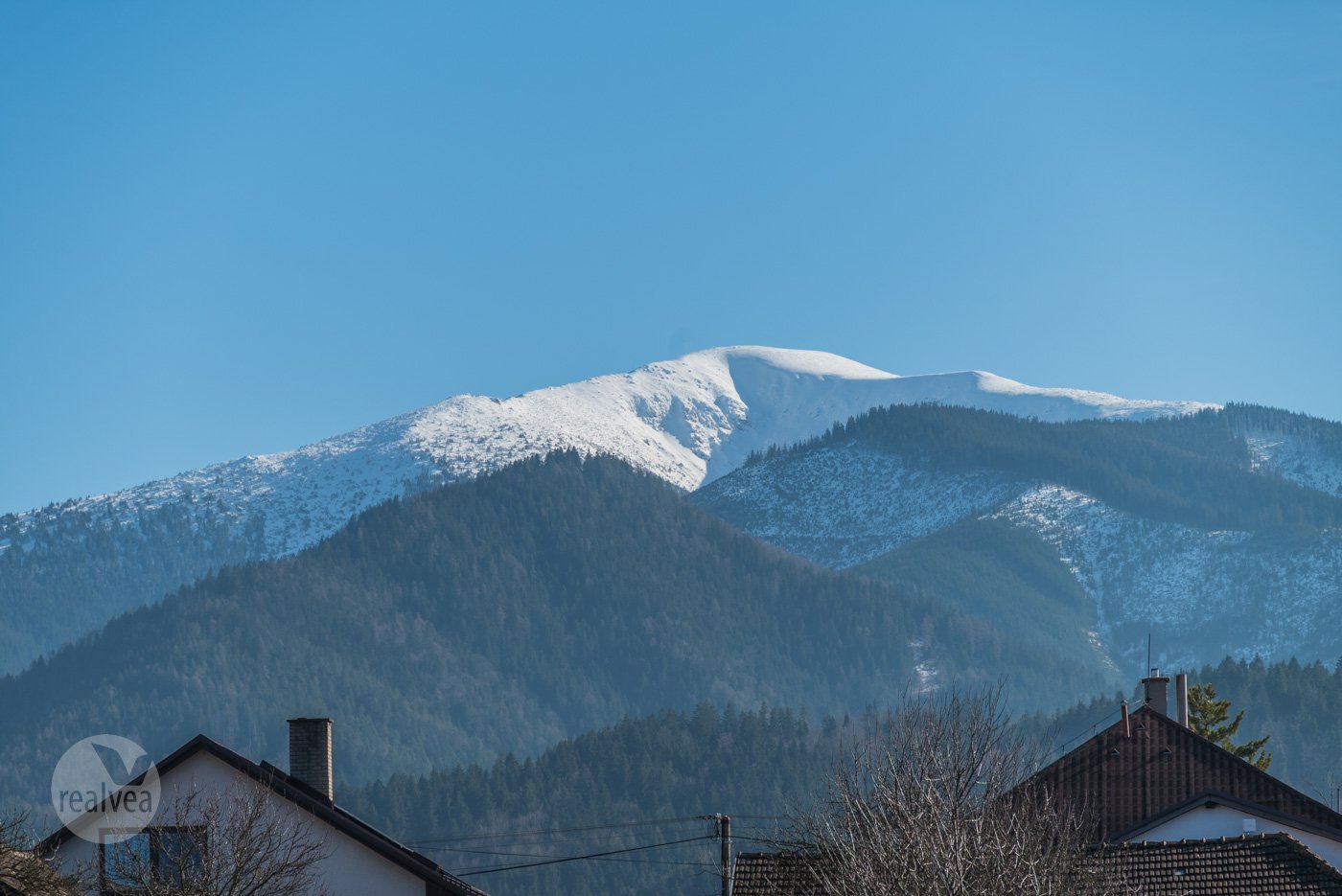 Na predaj rodinný dom v pôvodnom stave s veľkou záhradou - Dúbrava, Liptov