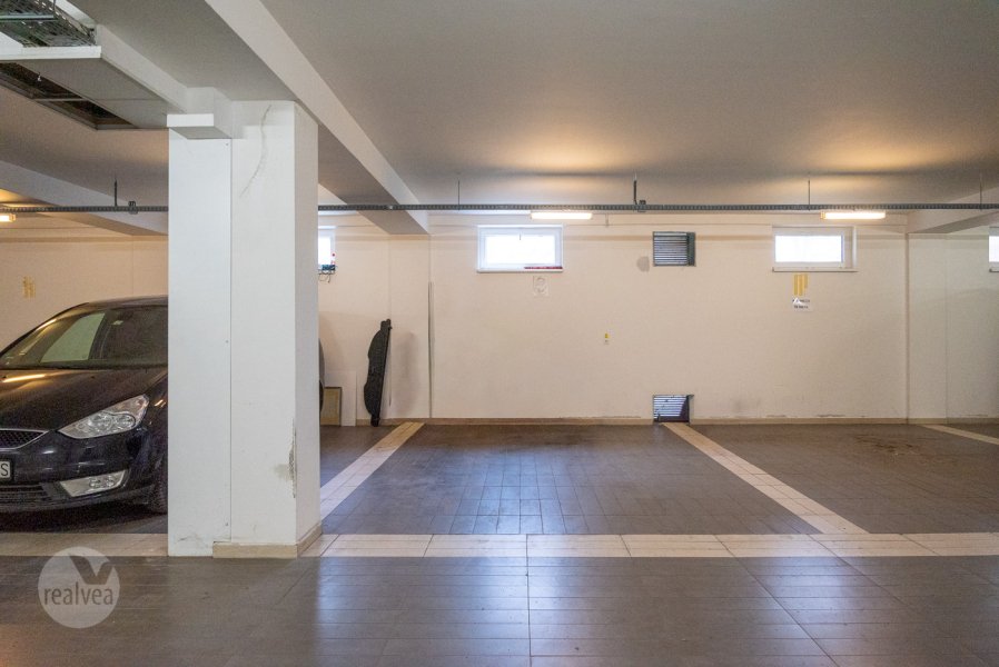 Na predaj 2 izbový byt s parkovaním v garáži a komunitnou záhradou, Trenčín