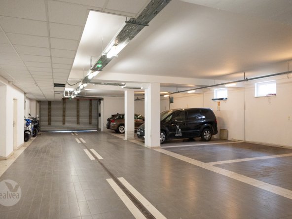 Na predaj 2 izbový byt s parkovaním v garáži a komunitnou záhradou, Trenčín