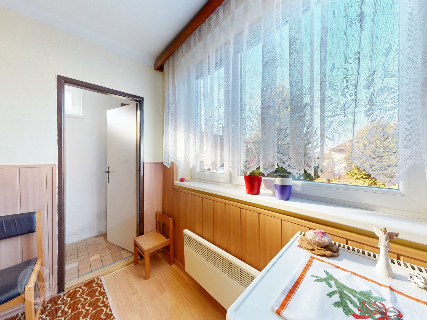 Na predaj rodinný dom v pôvodnom stave s veľkou záhradou - Dúbrava, Liptov