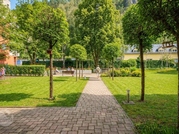 Na predaj 2 izbový byt s parkovaním v garáži a komunitnou záhradou, Trenčín