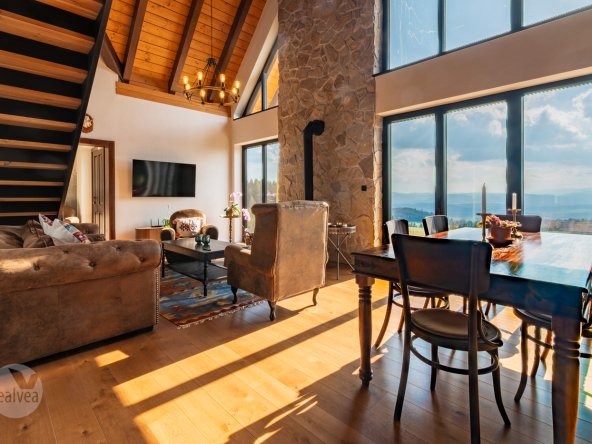 Na predaj exkluzívny rodinný dom s panoramatickým výhľadom - Uloža, Levoča