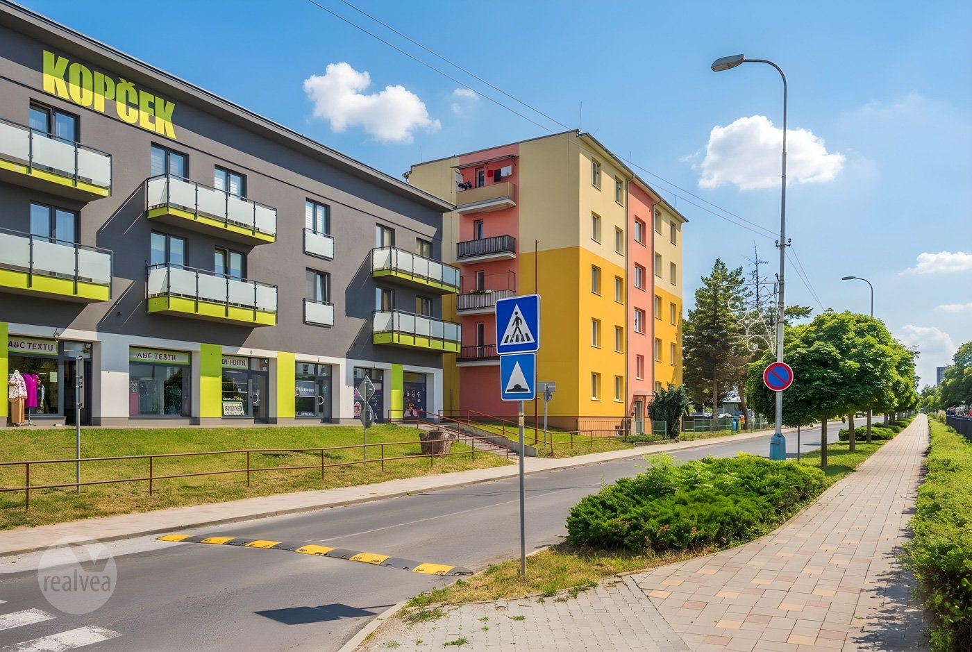 Na predaj 2 izbový byt v tehlovom bytovom dome, Svit