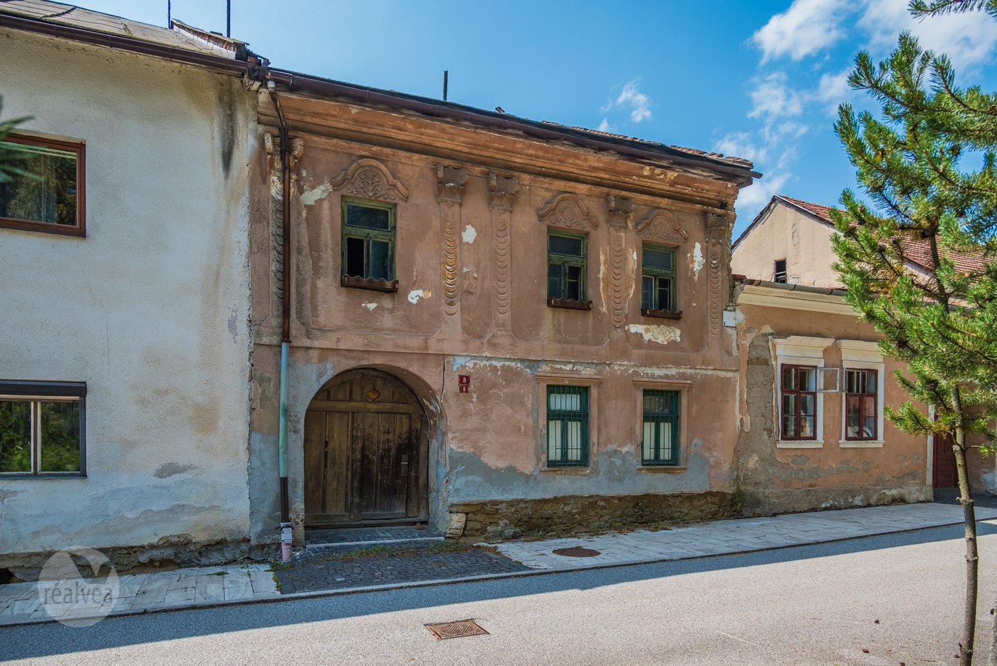 Na predaj historický meštiansky dom - národná kultúrna pamiatka v srdci Spišských Vlách