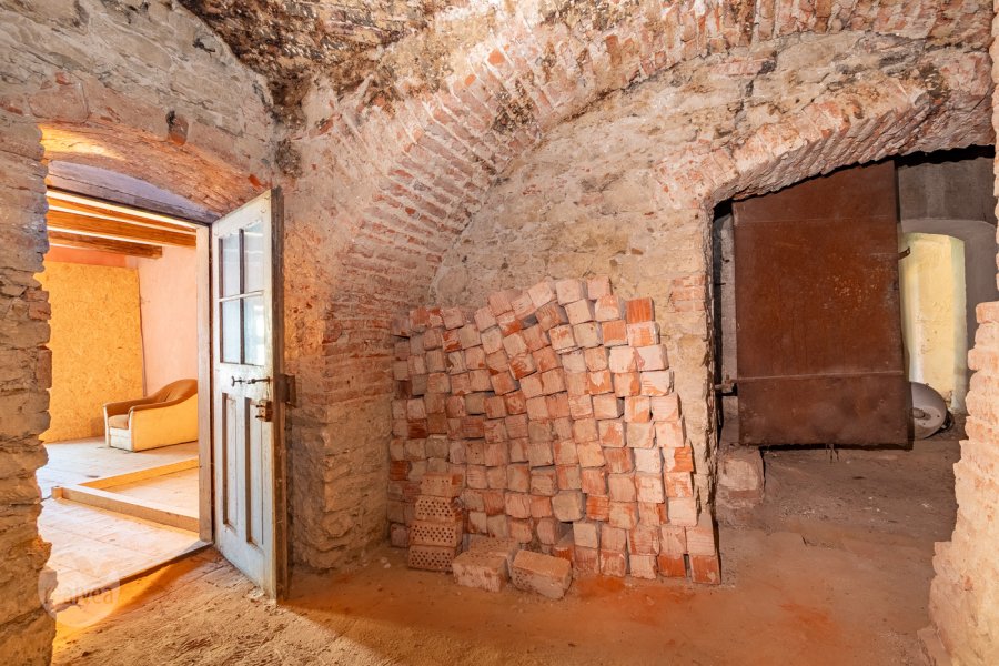 Na predaj historický meštiansky dom - národná kultúrna pamiatka v srdci Spišských Vlách