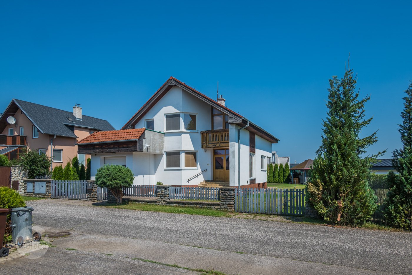 Na predaj veľkorysý rodinný dom na pokojnej ulici, Veľká Lomnica