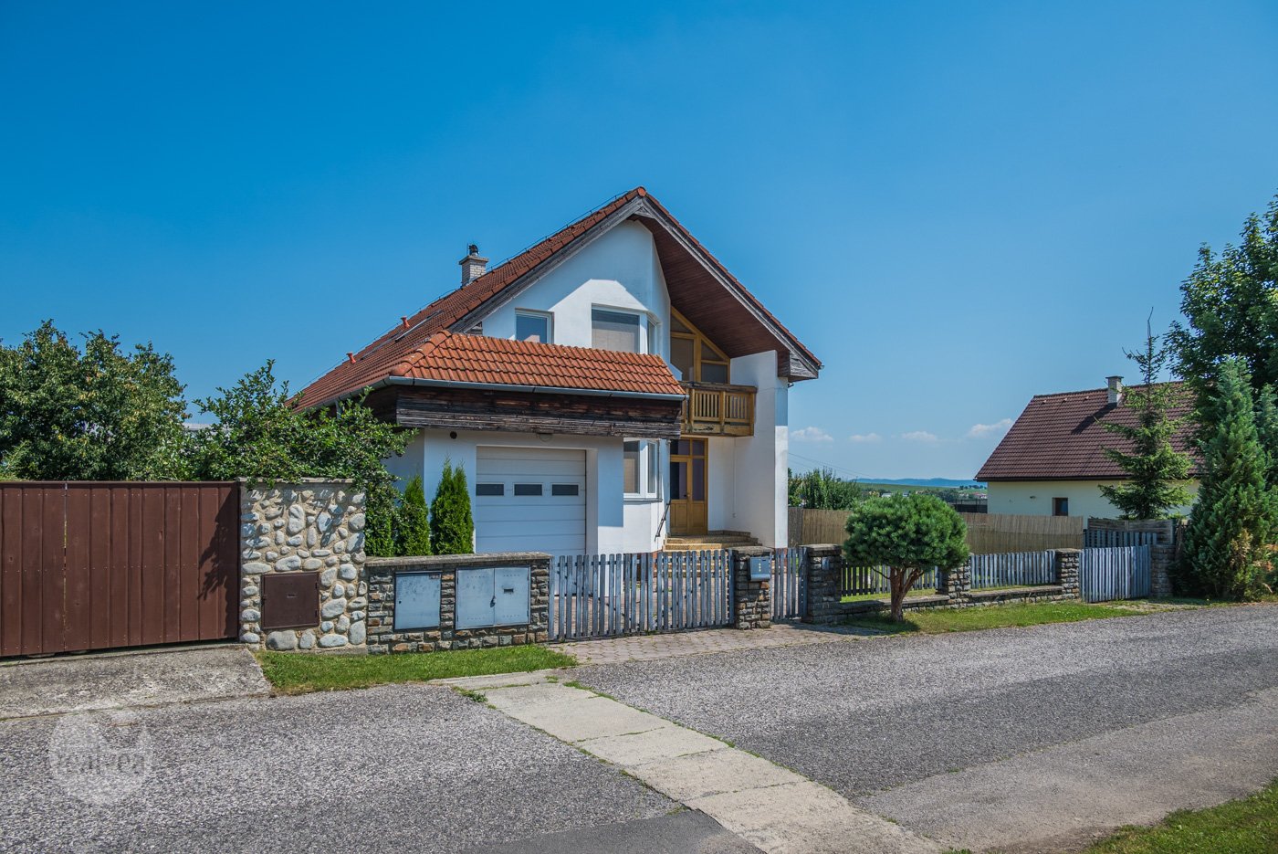 Na predaj veľkorysý rodinný dom na pokojnej ulici, Veľká Lomnica