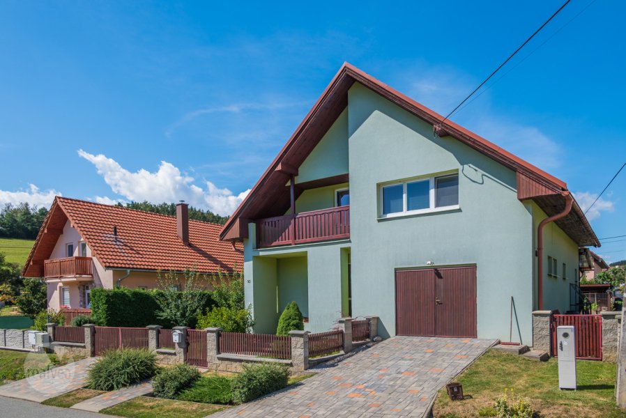 Na predaj komfortný rodinný dom s upravenou záhradou - Kurimany, okres Levoča