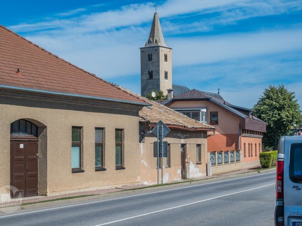 Na predaj rodinný dom s privátnou oázou pokoja a neobmedzeným potenciálom - Huncovce