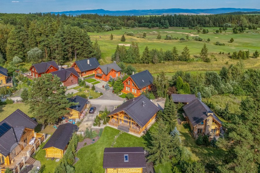 Na predaj exkluzívny chalet pri golfe, Veľká Lomnica, Vysoké Tatry