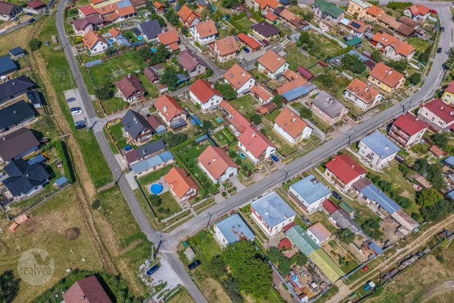 Na predaj komfortný rodinný dom s upravenou záhradou - Kurimany, okres Levoča