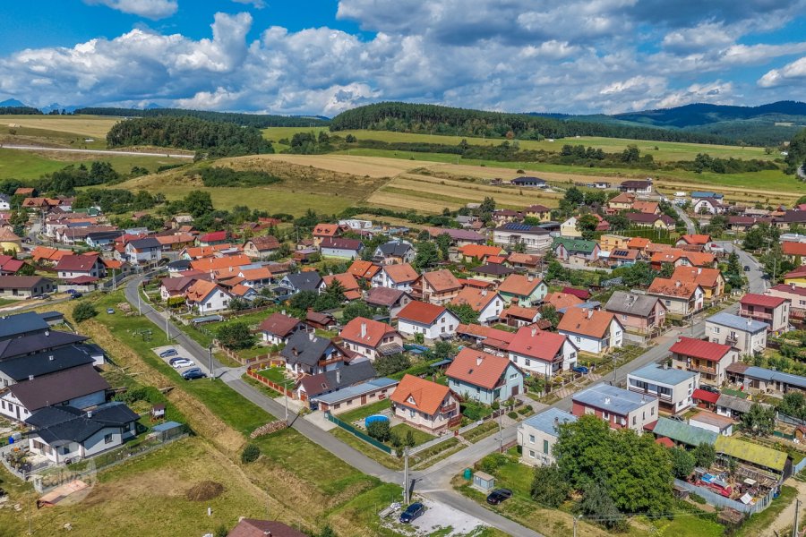 Na predaj komfortný rodinný dom s upravenou záhradou - Kurimany, okres Levoča