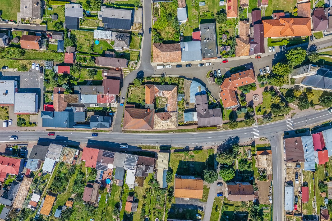 Na predaj rodinný dom s privátnou oázou pokoja a neobmedzeným potenciálom - Huncovce