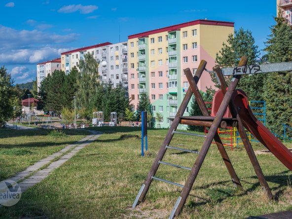 Na predaj 3 izbový byt s loggiou a štedrou výmerou, Kežmarok - sídlisko Juh