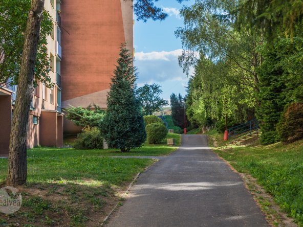 Na predaj 3 izbový byt s loggiou a štedrou výmerou, Kežmarok - sídlisko Juh