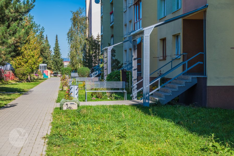 Na predaj zrekonštruovaný 3 izbový byt s výhľadom na Tatry, Kežmarok - sídlisko Juh