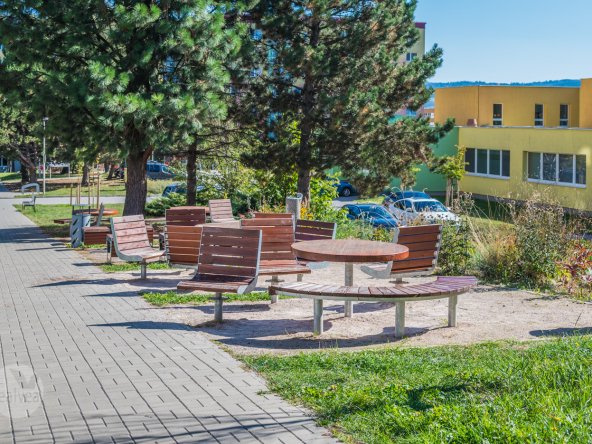 Na predaj zrekonštruovaný 3 izbový byt s výhľadom na Tatry, Kežmarok - sídlisko Juh