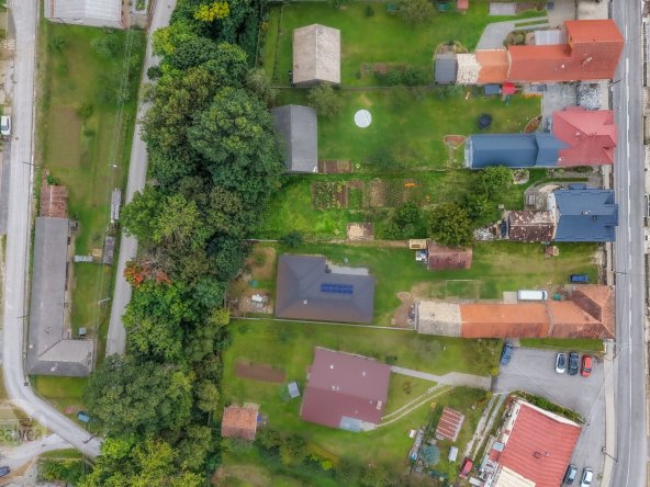 Na predaj rodinný dom s veľkou záhradou - Iliašovce pri Levoči