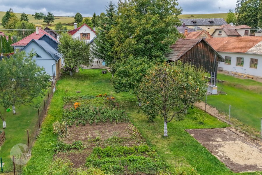 Na predaj rodinný dom s veľkou záhradou - Iliašovce pri Levoči